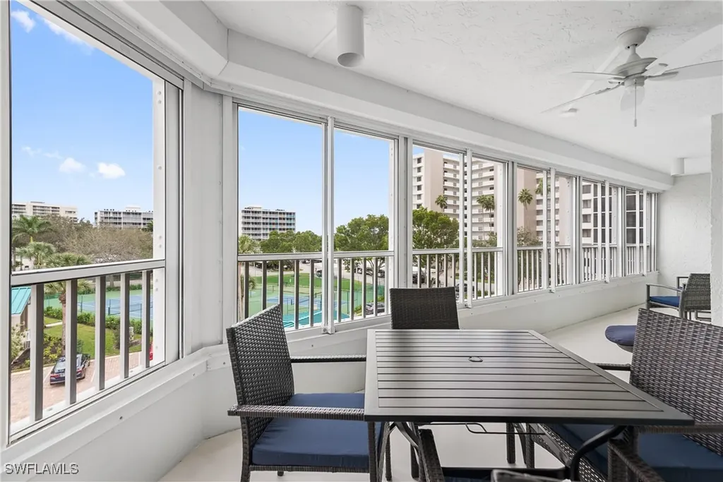 21 Bluebill Avenue Naples FL 34108