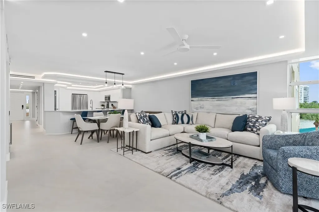 21 Bluebill Avenue Naples FL 34108