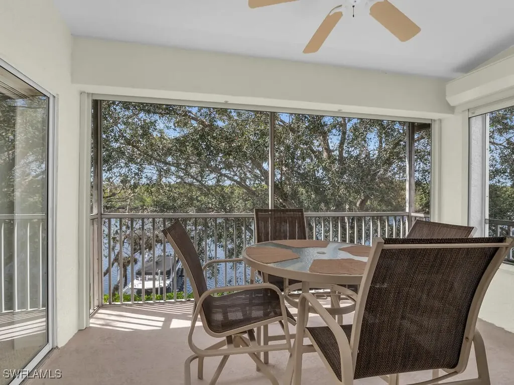 254 Newport Drive Naples FL 34114