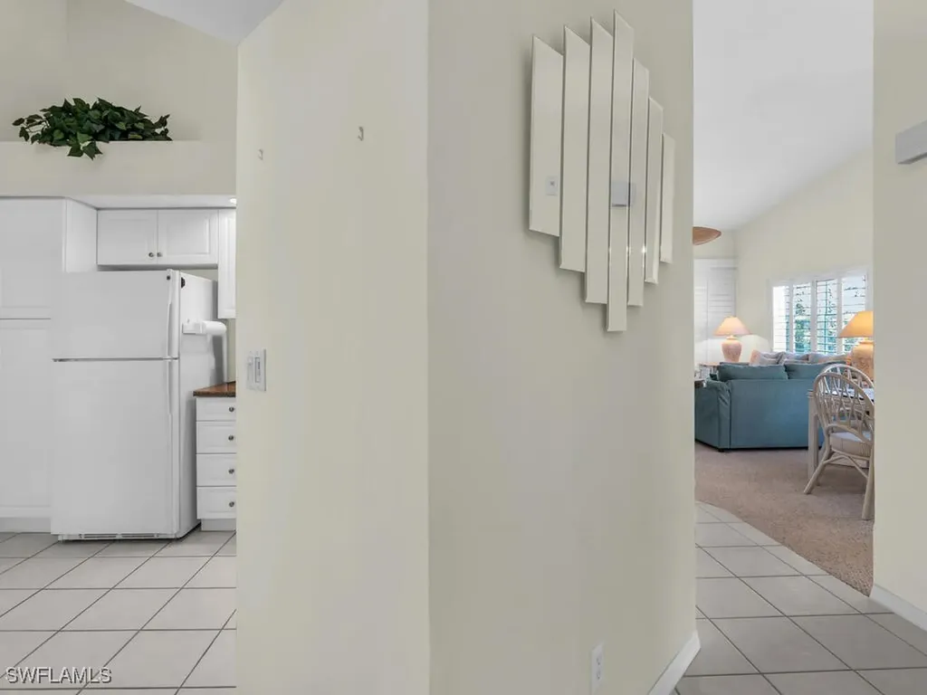 254 Newport Drive Naples FL 34114