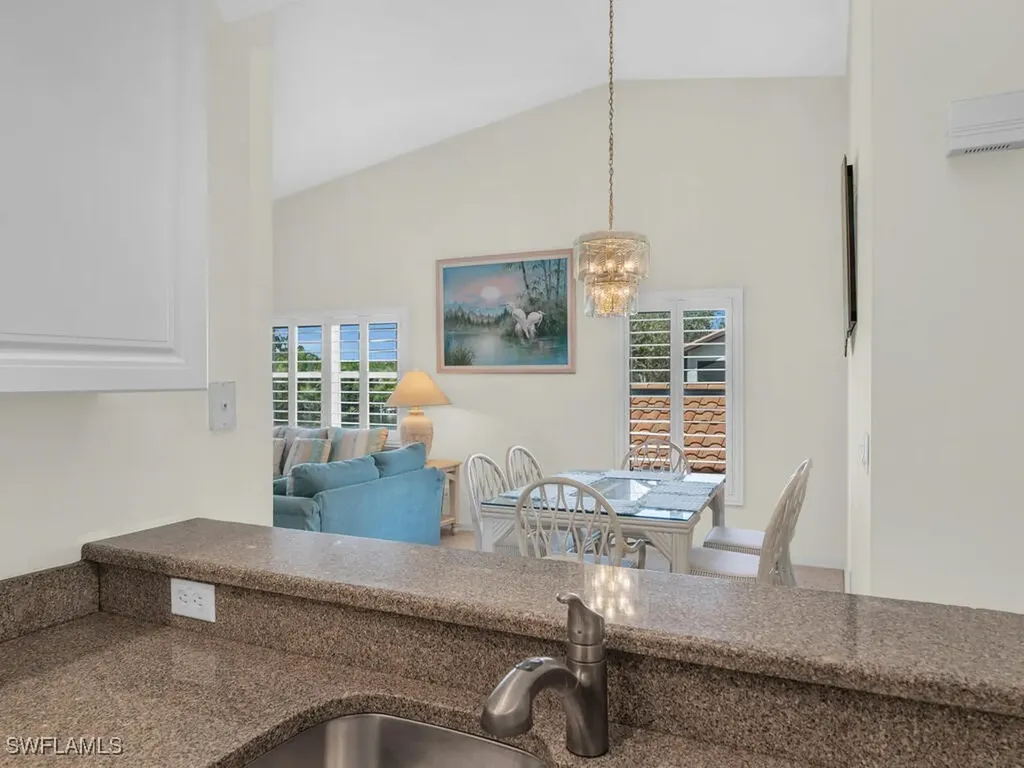 254 Newport Drive Naples FL 34114