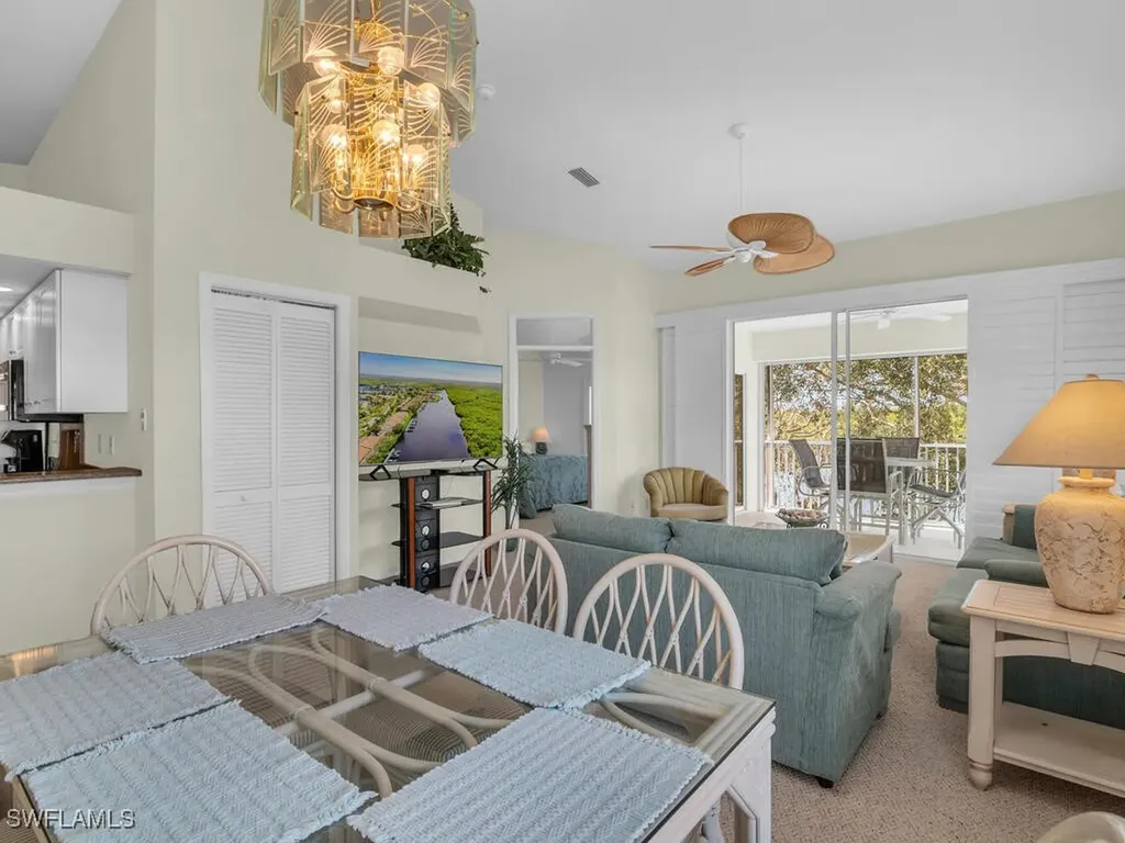 254 Newport Drive Naples FL 34114