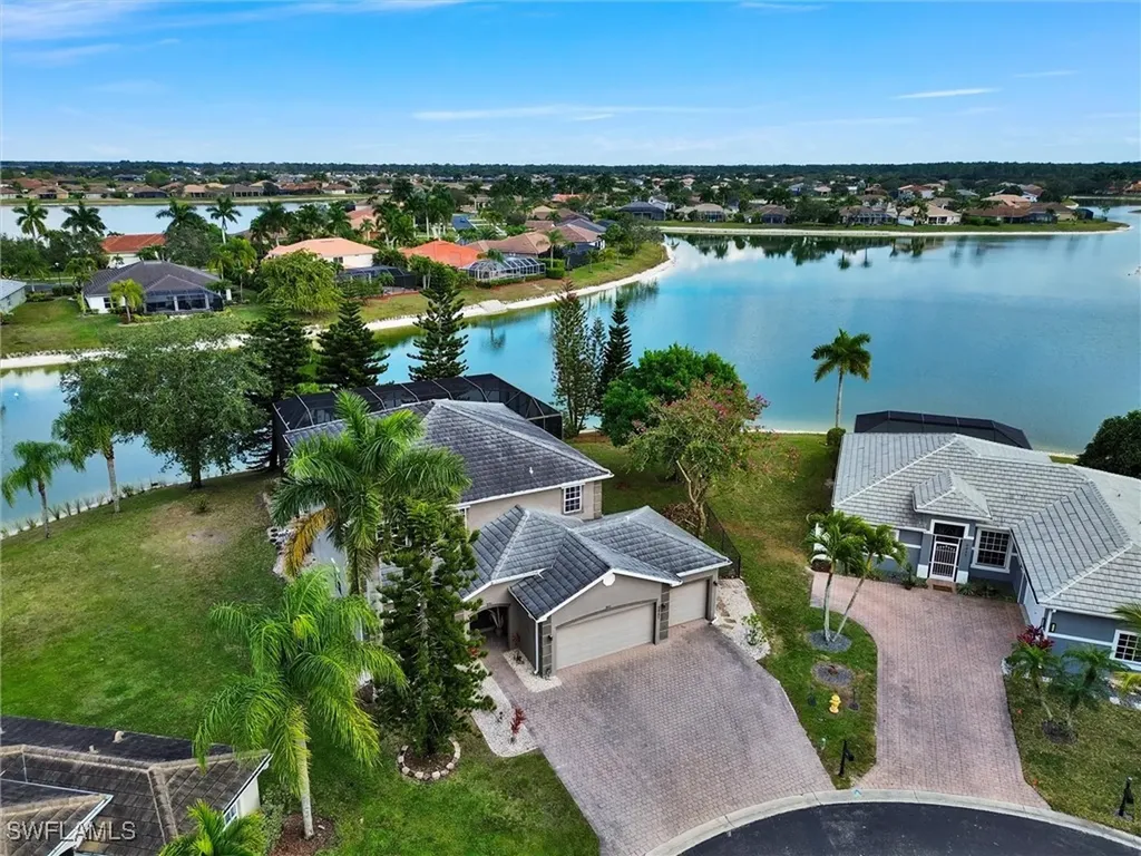 2941 Inlet Cove Lane E Naples FL 34120