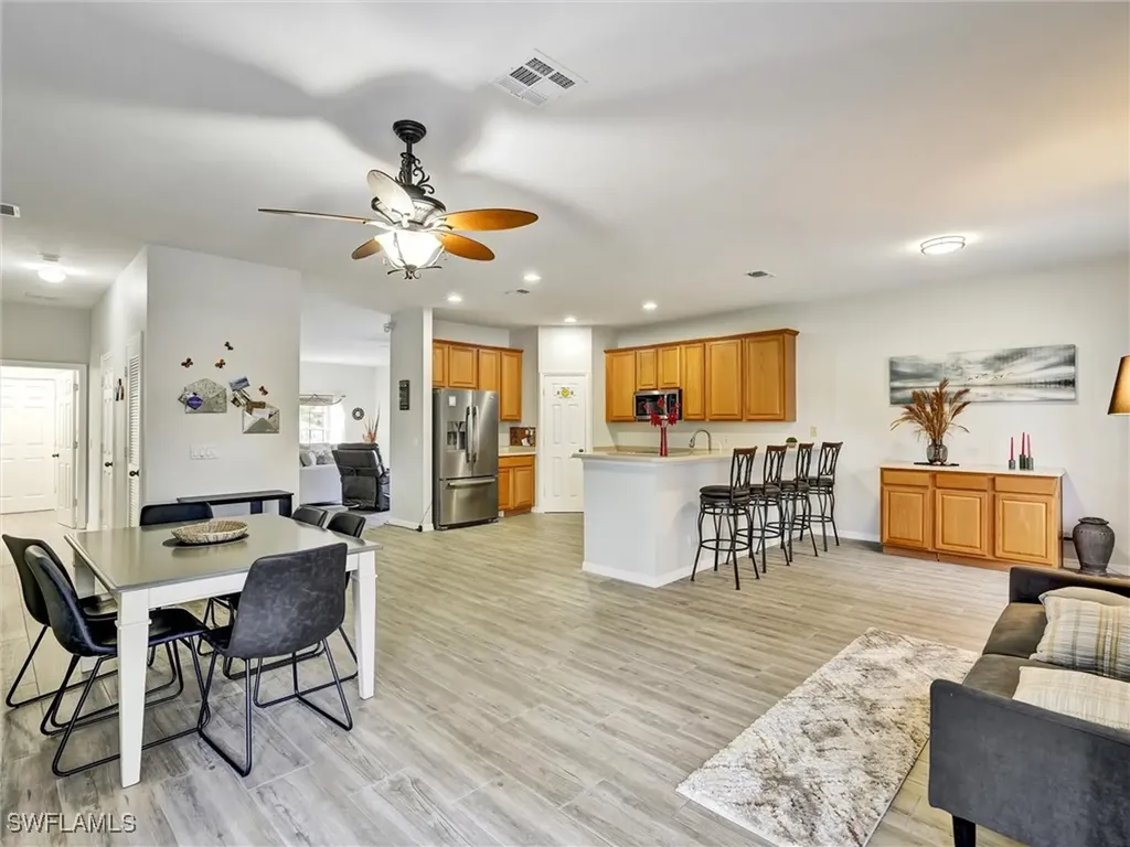 2941 Inlet Cove Lane E Naples FL 34120