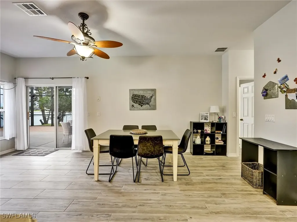 2941 Inlet Cove Lane E Naples FL 34120