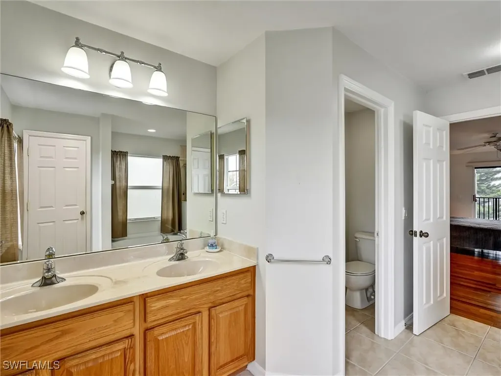2941 Inlet Cove Lane E Naples FL 34120