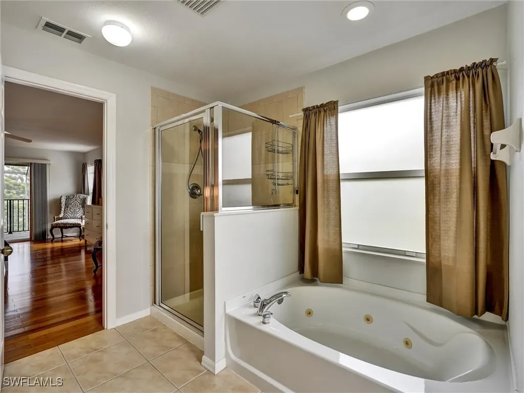 2941 Inlet Cove Lane E Naples FL 34120