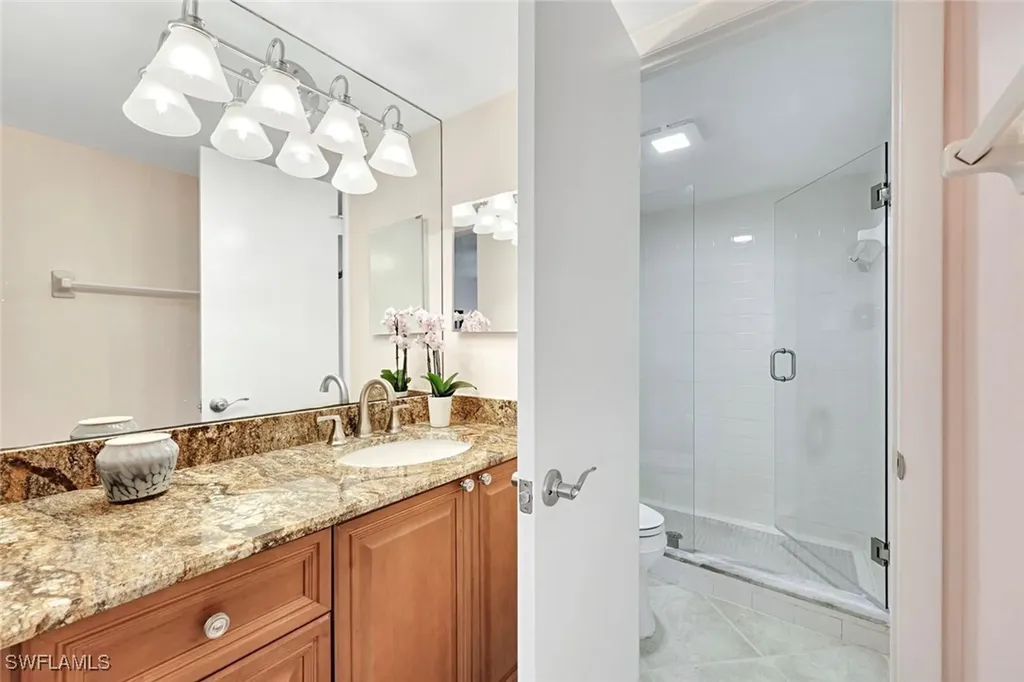 4180 Crayton Road Naples FL 34103