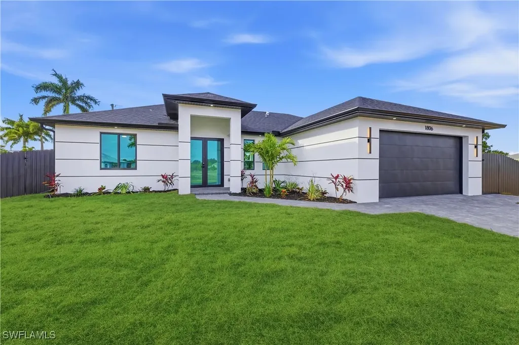 1806 NE 23rd Avenue Cape Coral FL 33909
