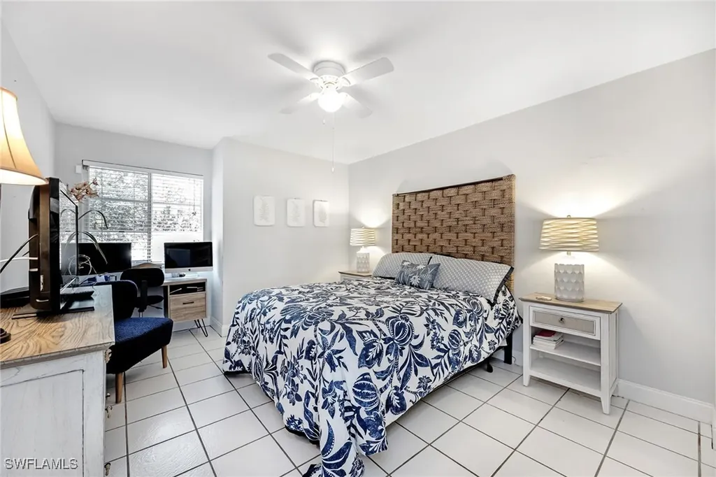 2550 Citrus Lake Drive Naples FL 34109