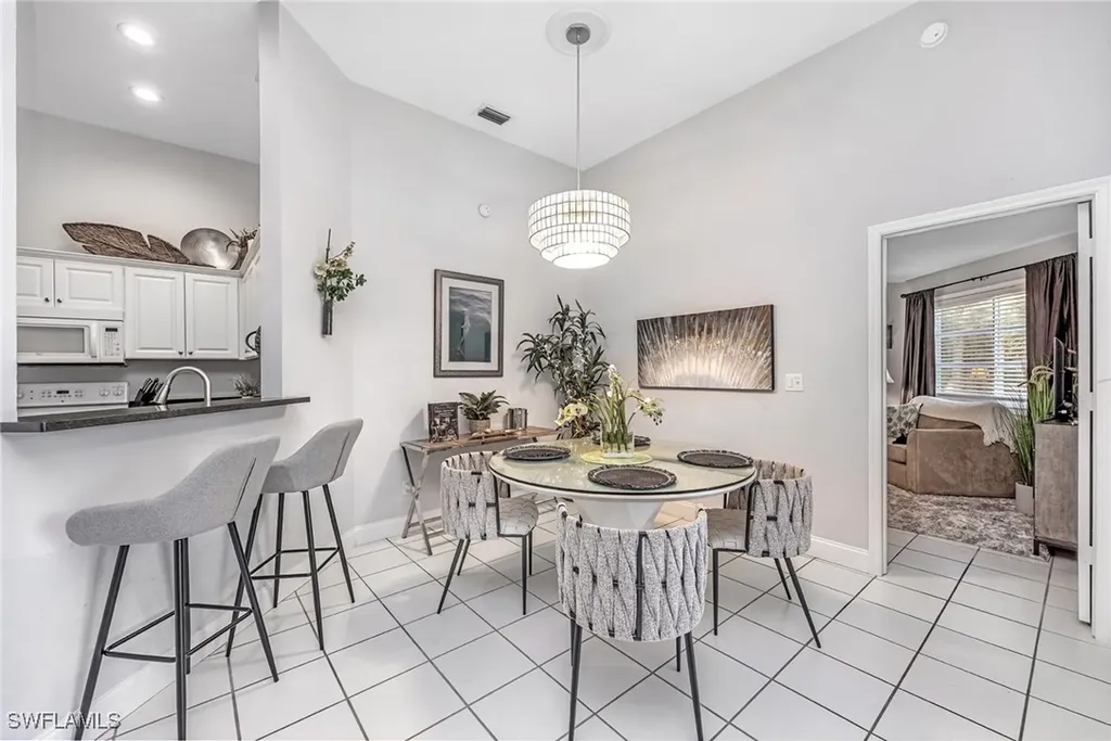 2550 Citrus Lake Drive Naples FL 34109