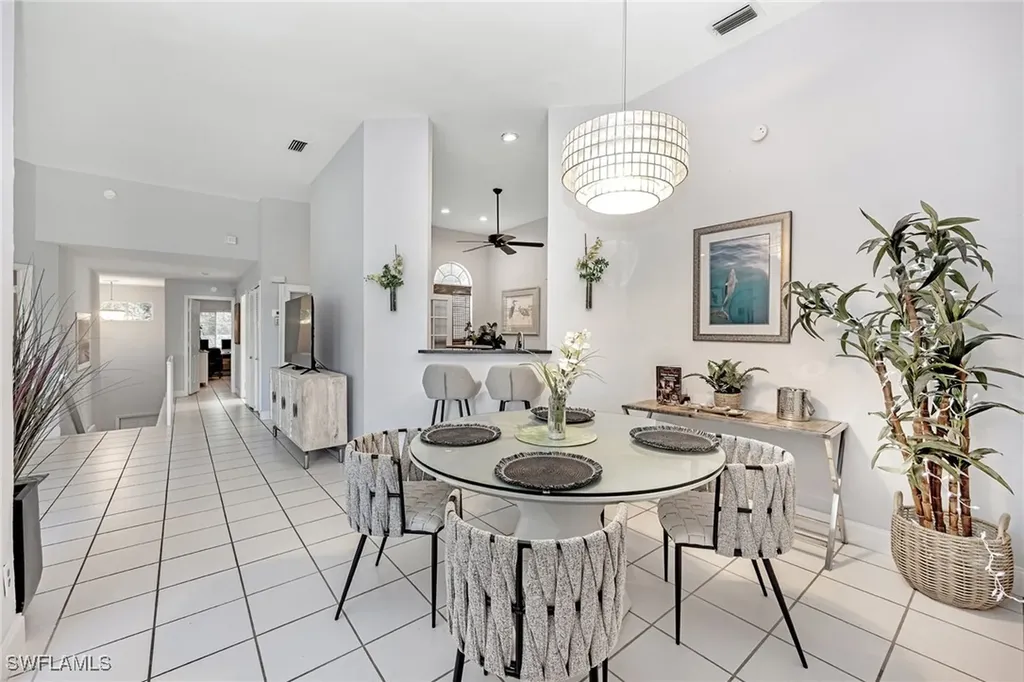 2550 Citrus Lake Drive Naples FL 34109