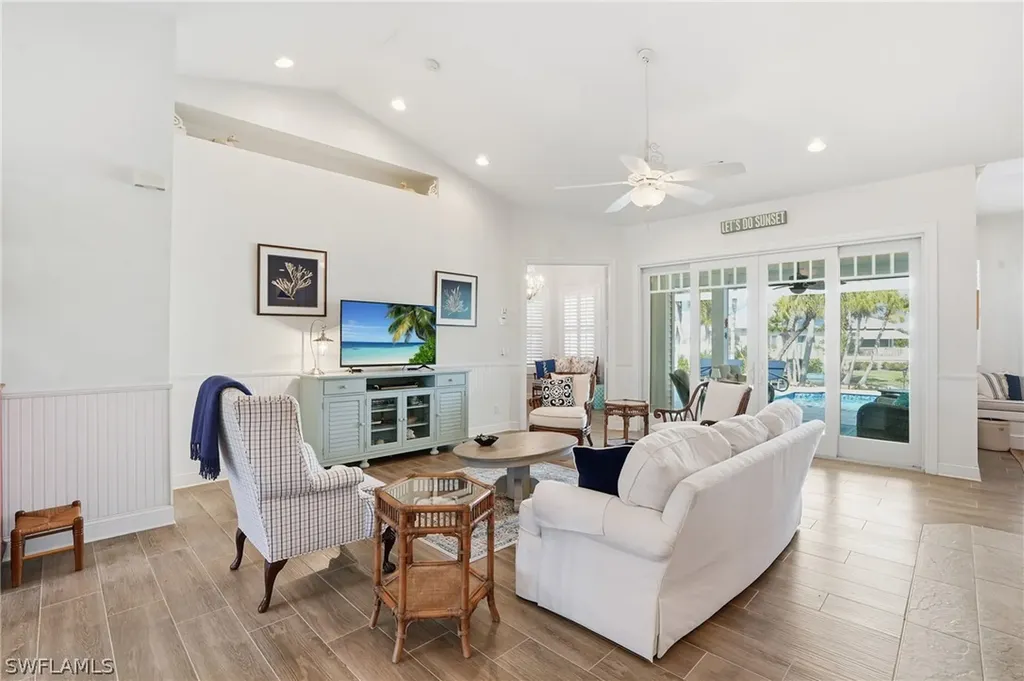 6250 Tidewater Island Circle Fort Myers FL 33908