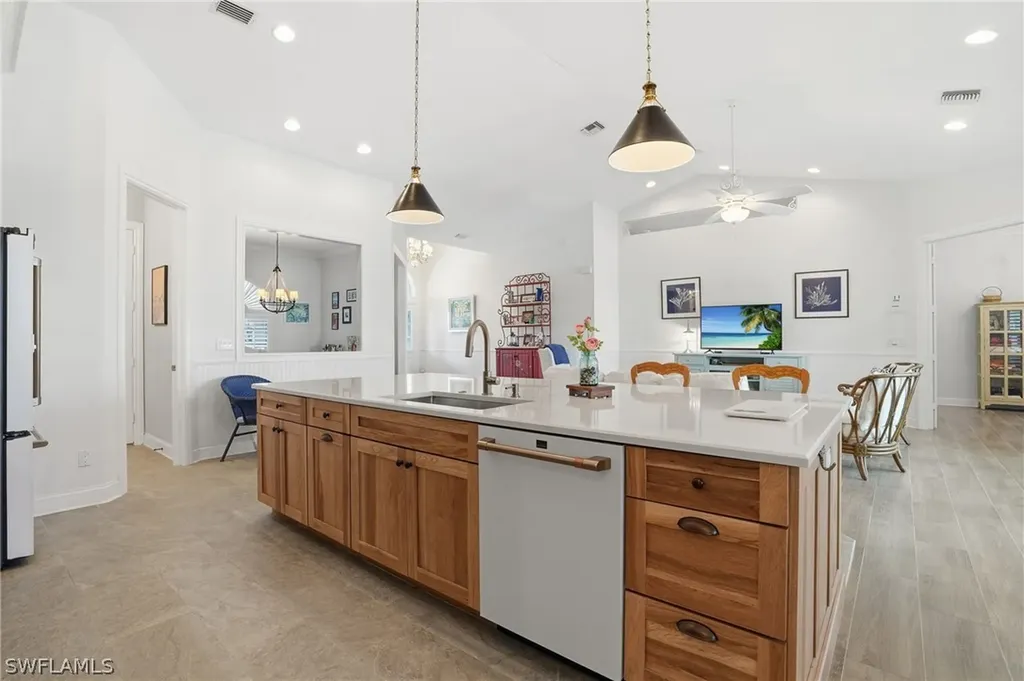 6250 Tidewater Island Circle Fort Myers FL 33908
