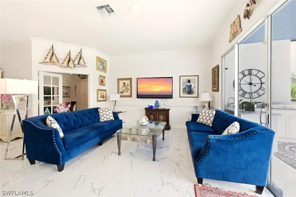 209 Countryside Drive Naples FL 34104