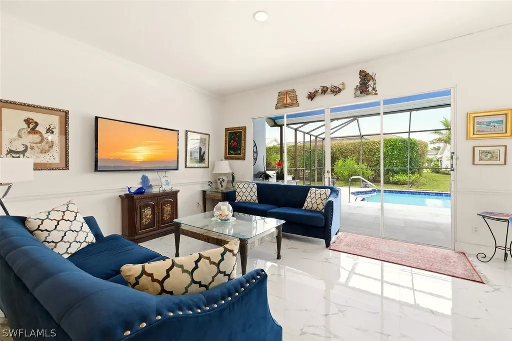 209 Countryside Drive Naples FL 34104