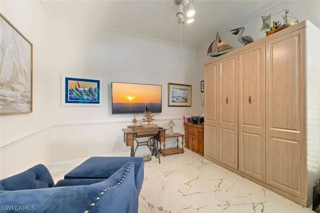 209 Countryside Drive Naples FL 34104