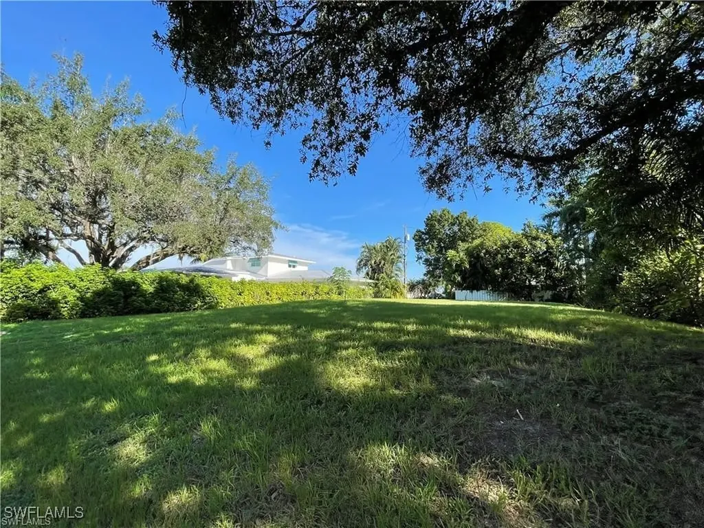 1223 Coconut Drive Fort Myers FL 33901