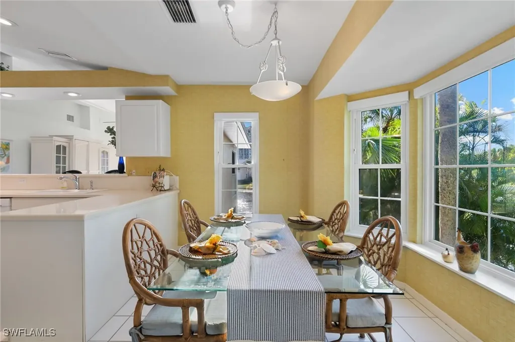 768 Wiggins Lake Drive Naples FL 34110