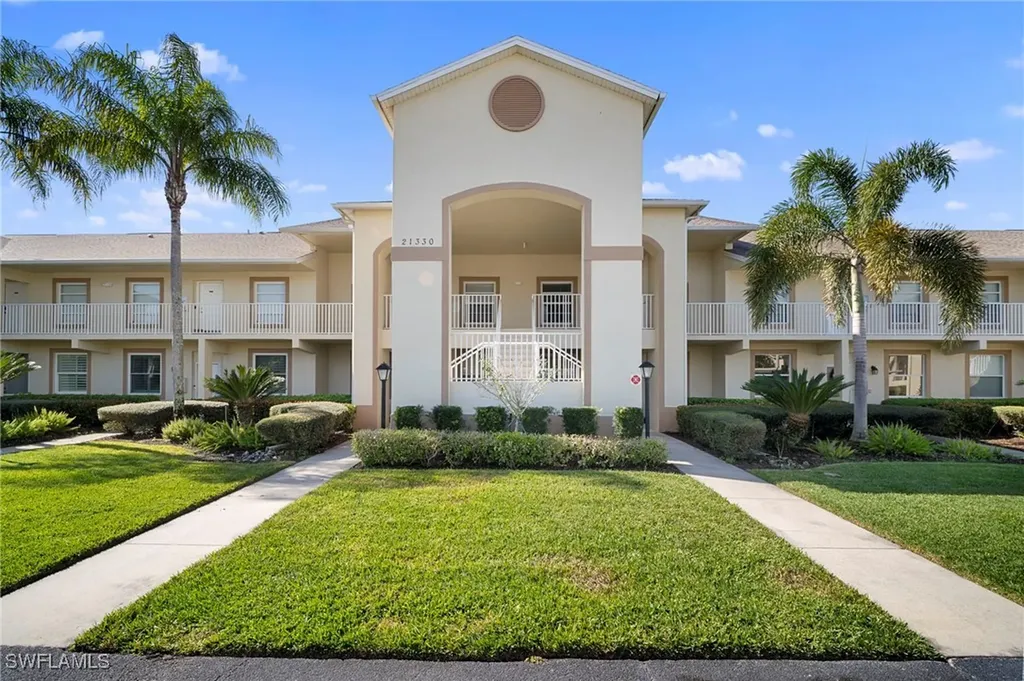 Estero FL, 21330 Lancaster Run, Unit 1215