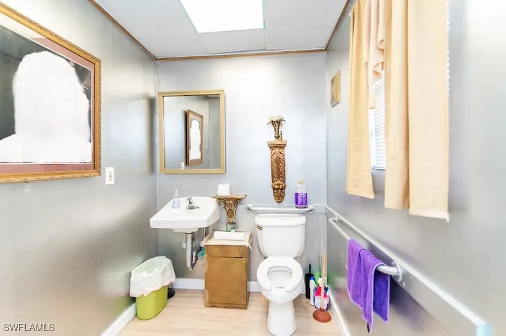 27831 S Tamiami Trail Bonita Springs FL 34134