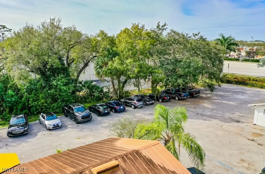 27831 S Tamiami Trail Bonita Springs FL 34134