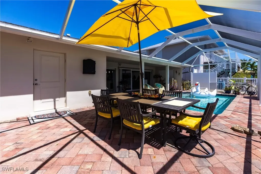 164 Trinidad Street Naples FL 34113