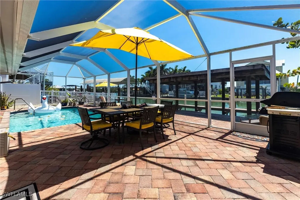 164 Trinidad Street Naples FL 34113