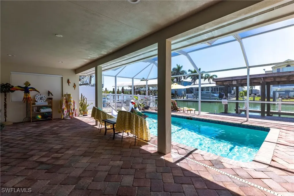 164 Trinidad Street Naples FL 34113