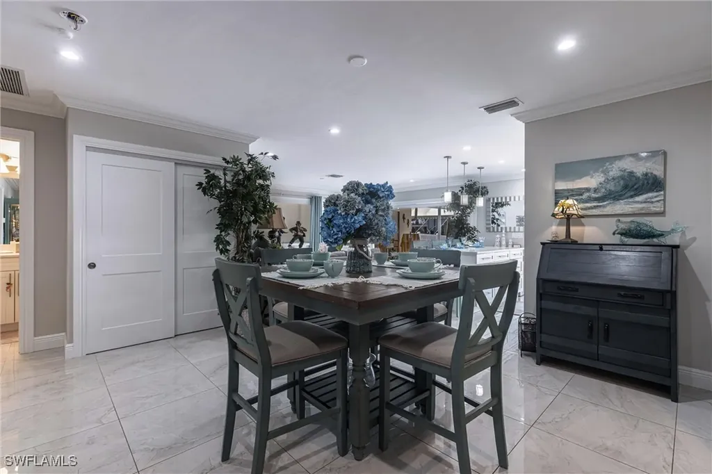 164 Trinidad Street Naples FL 34113