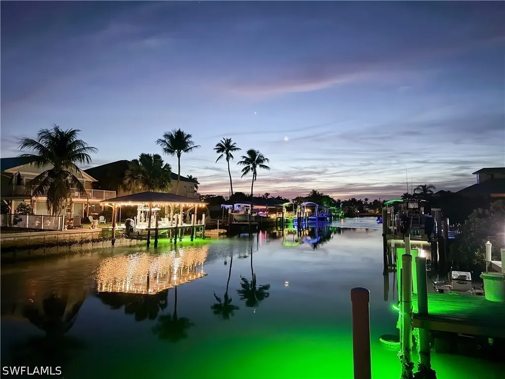 164 Trinidad Street Naples FL 34113