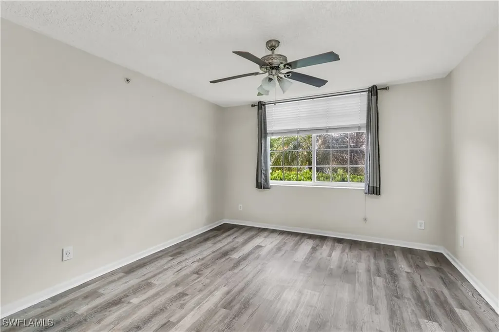 1230 Wildwood Lakes Boulevard Naples FL 34104