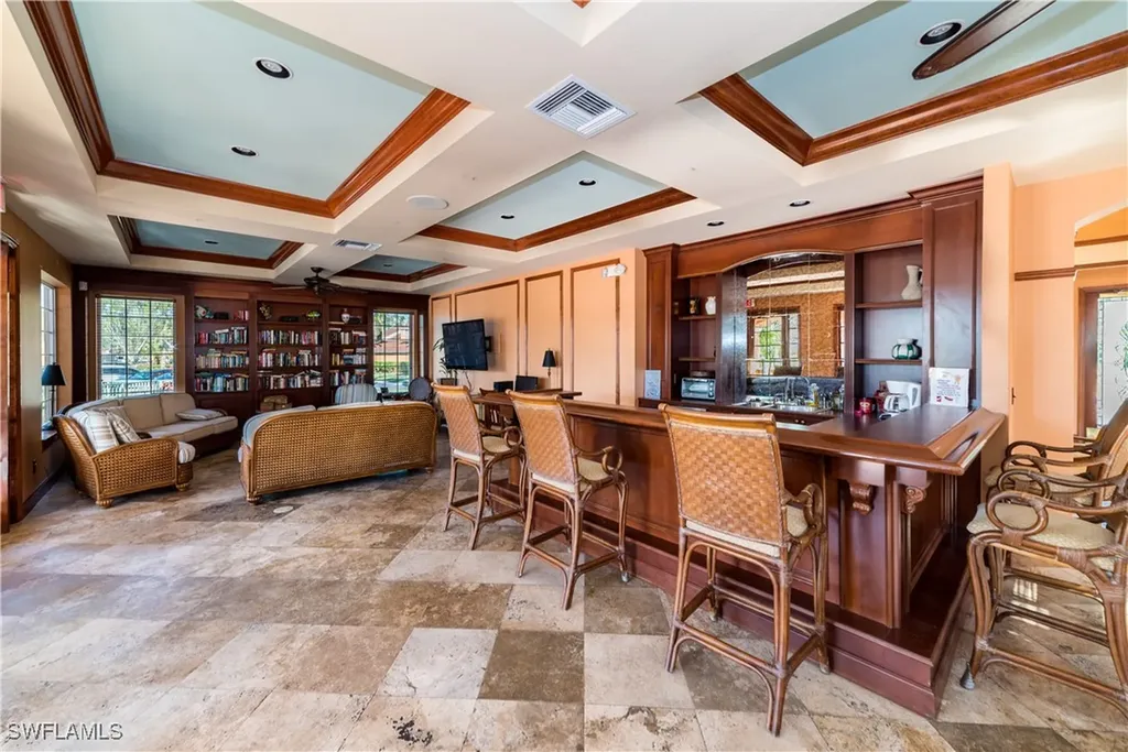1230 Wildwood Lakes Boulevard Naples FL 34104