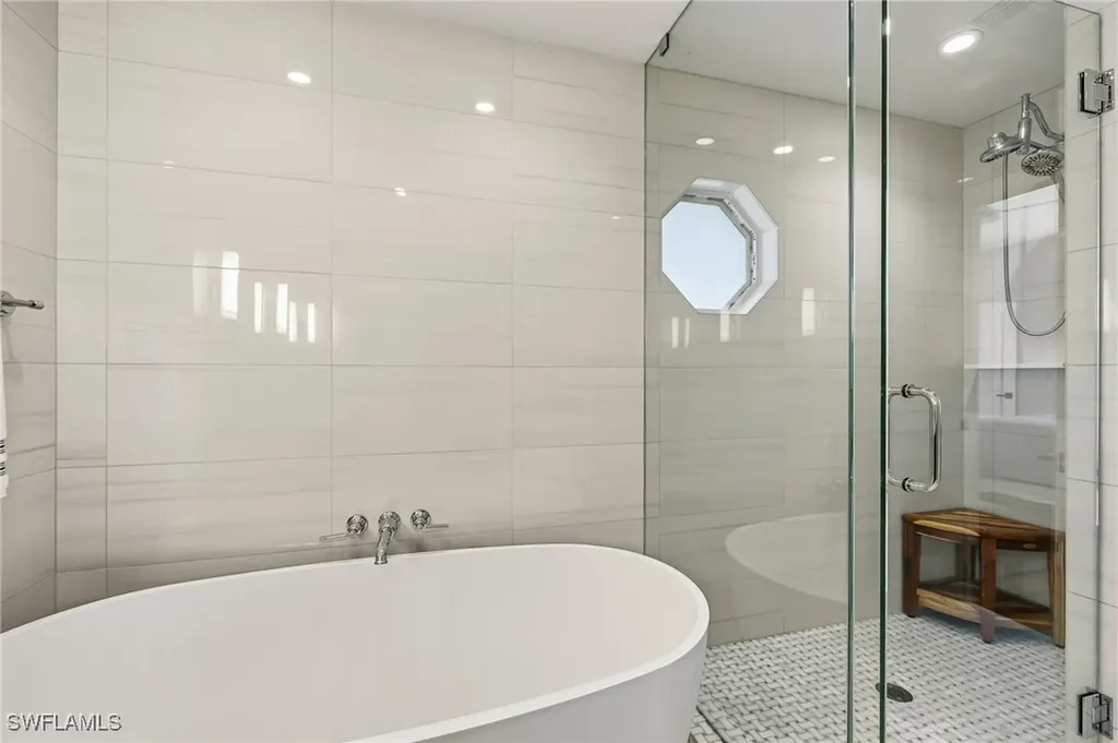 4705 Villa Mare Lane Naples FL 34103