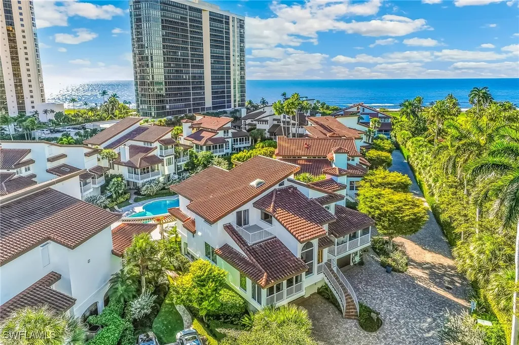 4705 Villa Mare Lane Naples FL 34103