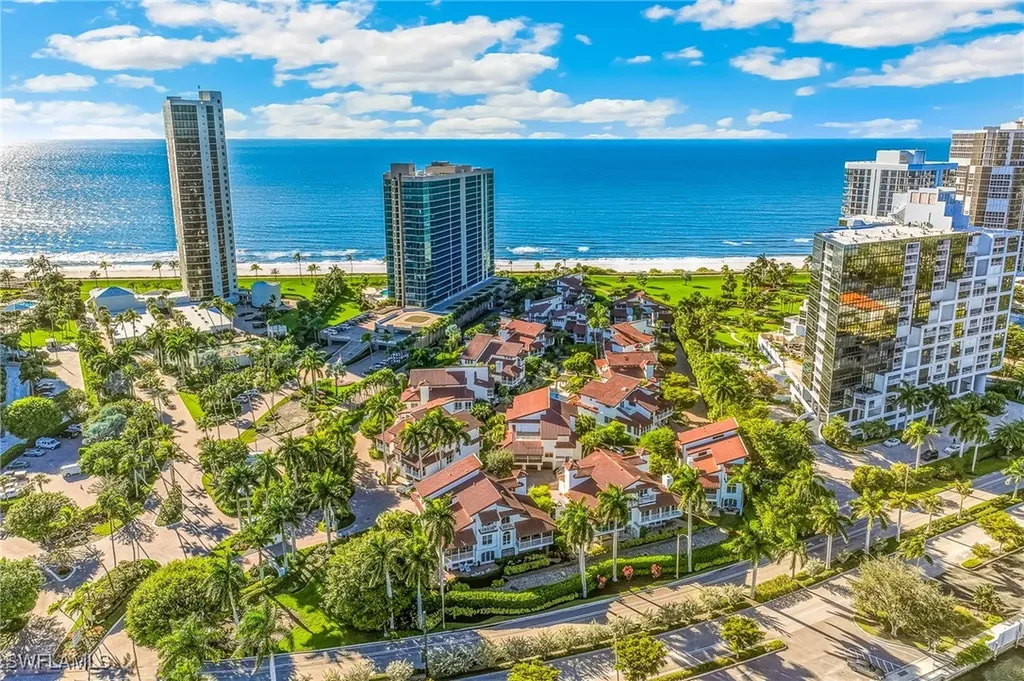 4705 Villa Mare Lane Naples FL 34103