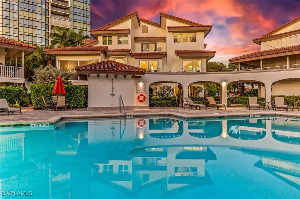 4705 Villa Mare Lane Naples FL 34103
