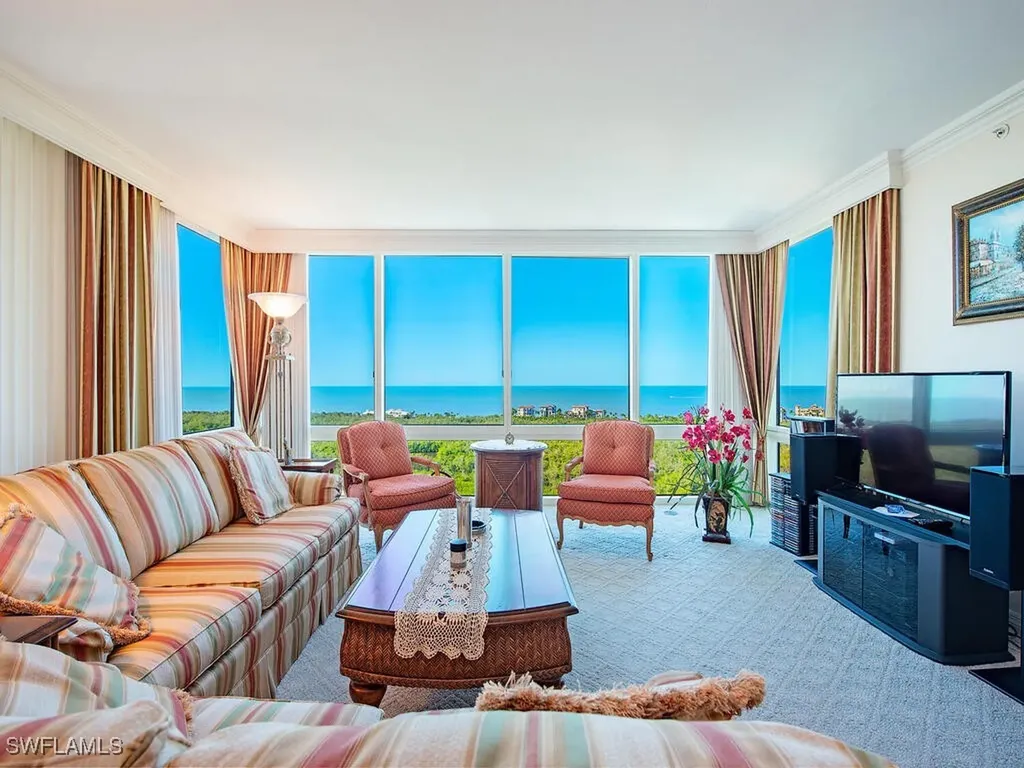 Naples FL, 7515 Pelican Bay Boulevard, Unit 17A