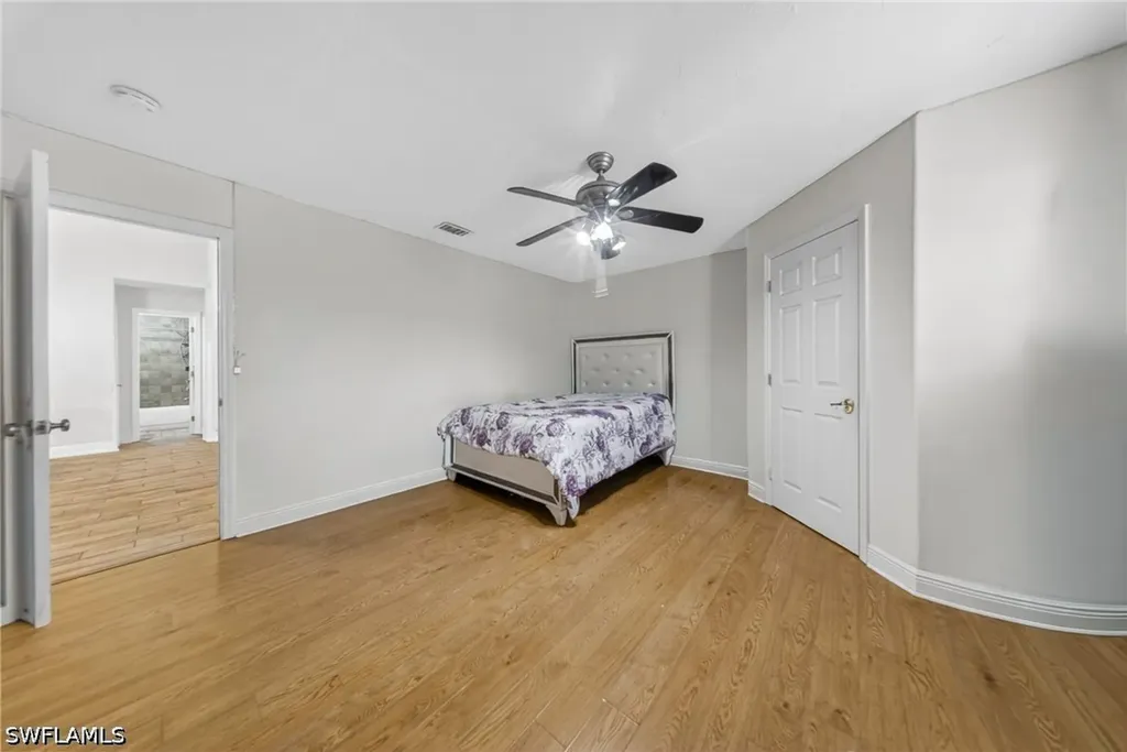 625 SW 31st Street Cape Coral FL 33914