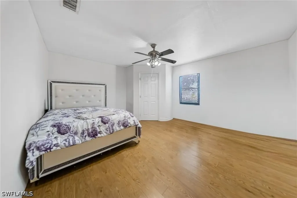 625 SW 31st Street Cape Coral FL 33914