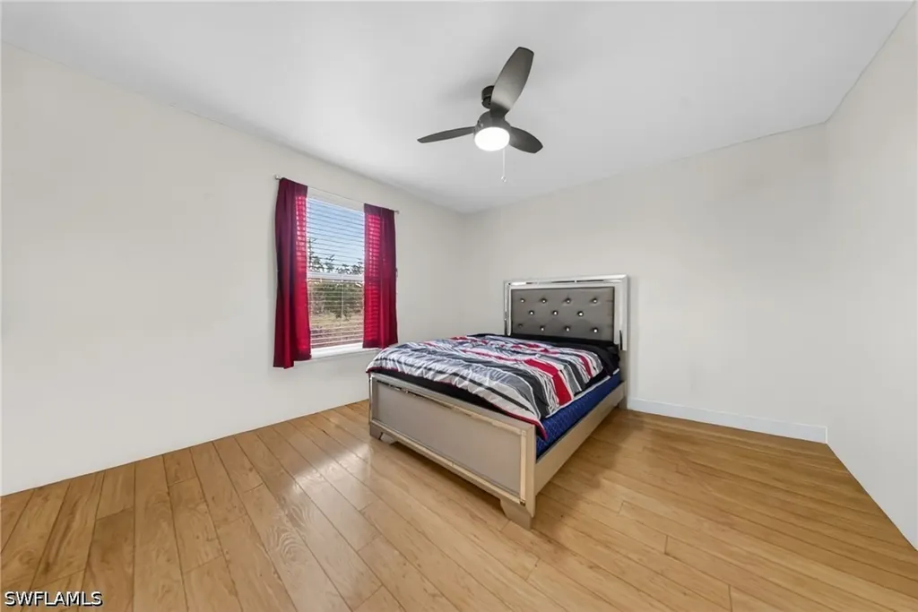 625 SW 31st Street Cape Coral FL 33914