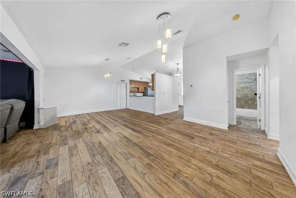 625 SW 31st Street Cape Coral FL 33914