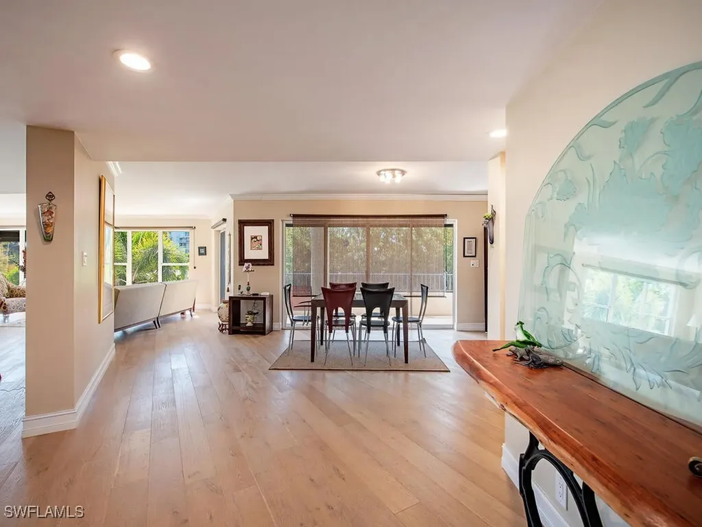 4451 Gulf Shore Boulevard N Naples FL 34103