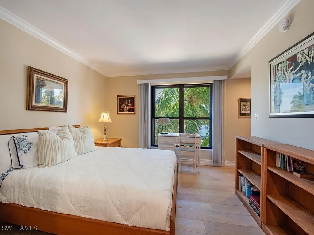 4451 Gulf Shore Boulevard N Naples FL 34103