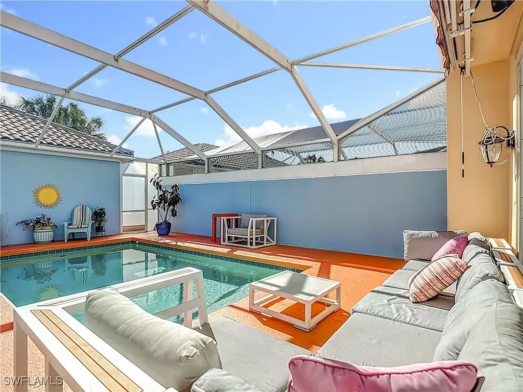 6186 Towncenter Circle Naples FL 34119