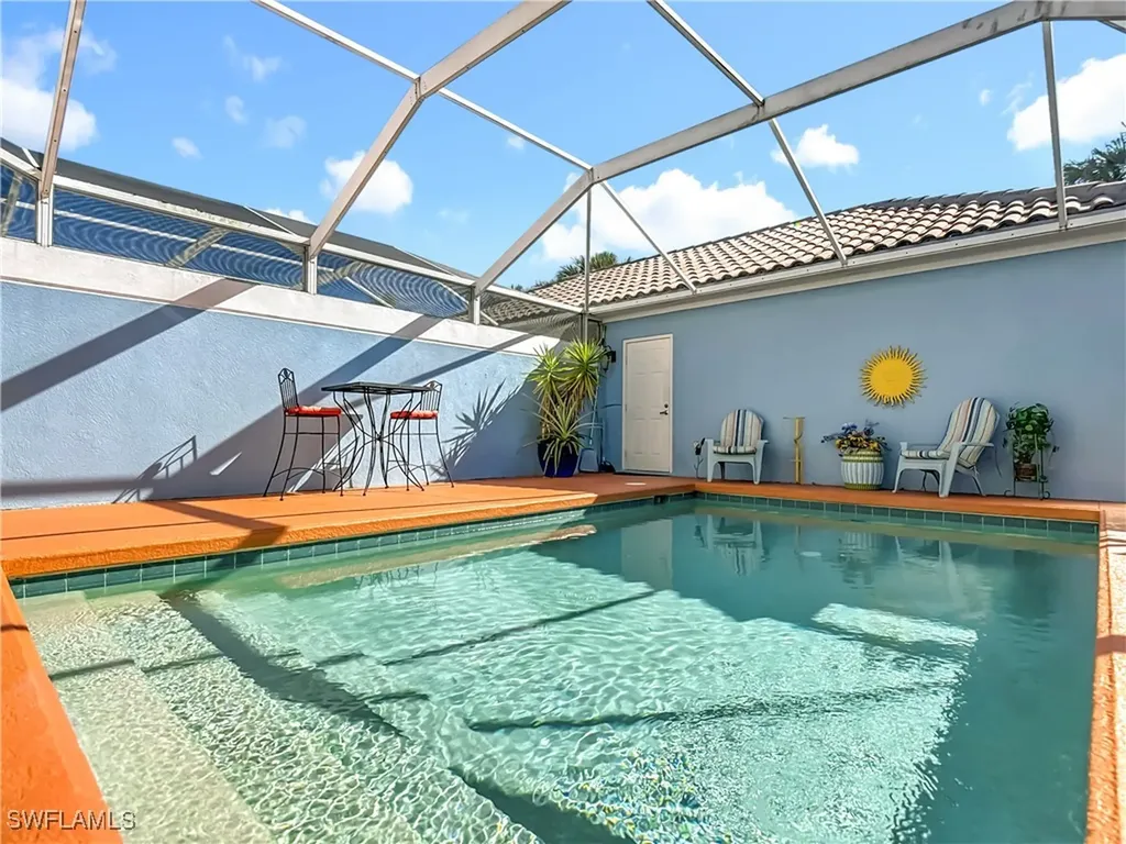 6186 Towncenter Circle Naples FL 34119