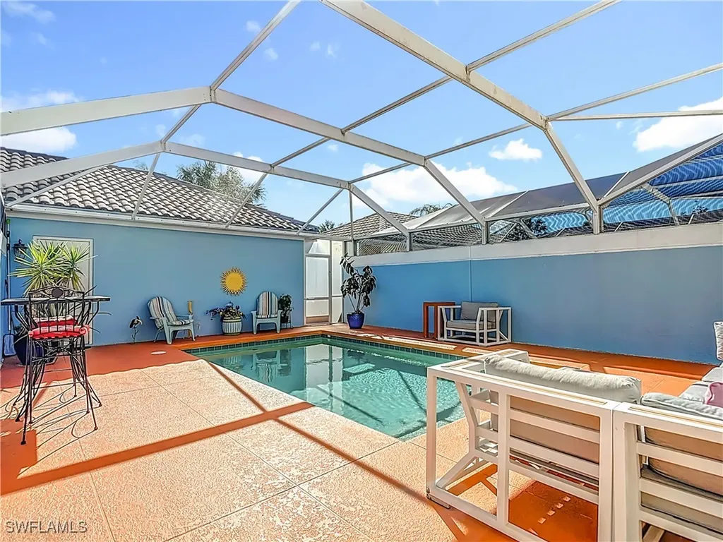 6186 Towncenter Circle Naples FL 34119