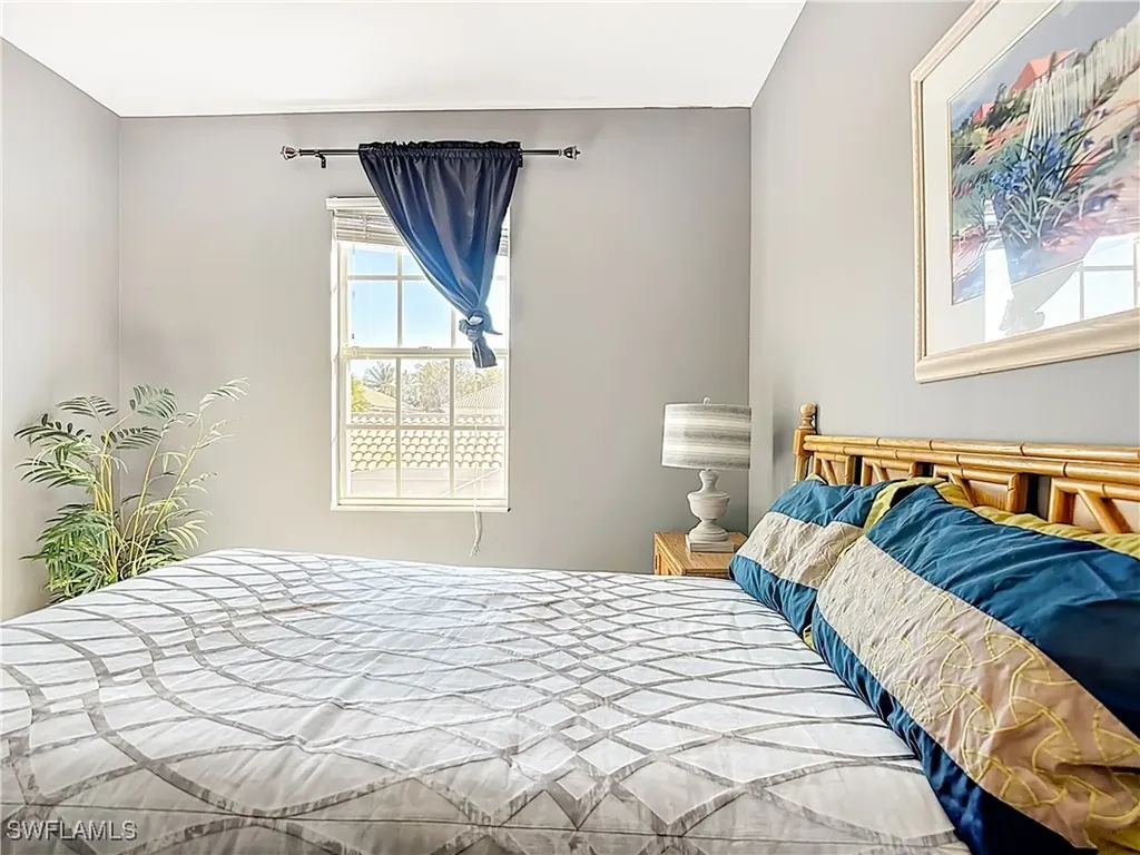 6186 Towncenter Circle Naples FL 34119