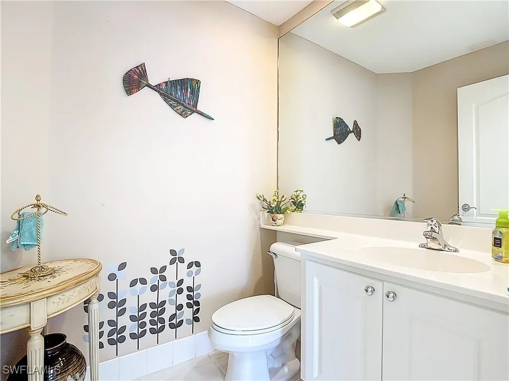 6186 Towncenter Circle Naples FL 34119