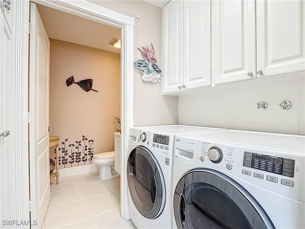 6186 Towncenter Circle Naples FL 34119